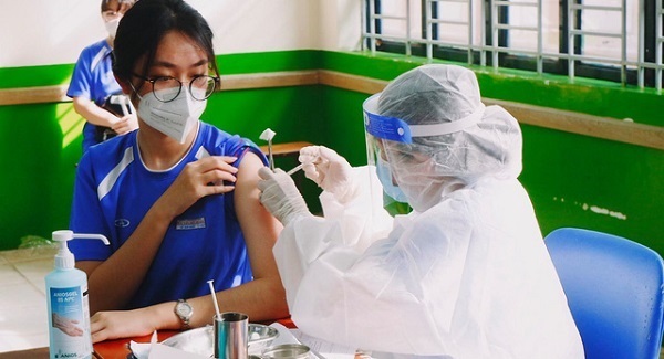 Phó Thủ tướng yêu cầu tiêm phủ mũi 1 ở miền Nam trong 5 ngày