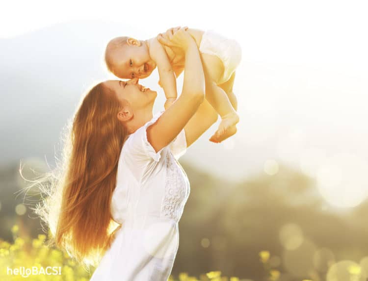 Phụ nữ sau sinh thay đổi như thế nào: 90% phụ nữ bị rụng tóc