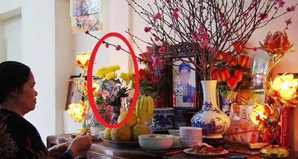 Chuyên gia phong thủy khuyên đặt thứ này lên bàn thờ dịp cúng cuối năm để gia đạo vượng, tài lộc tốt