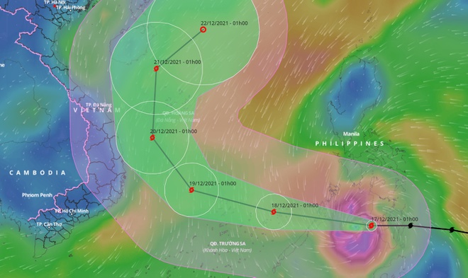 Dự báo đường đi của bão Rai sau khi vào Biển Đông tối 17/12. Ảnh: VNDMS.