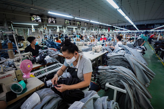 Tết Dương lịch 2022 người lao động được nghỉ mấy ngày, nếu đi làm thì tính lương thế nào?