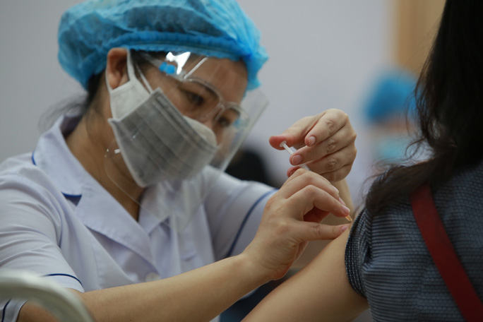 Bộ Y tế ban hành mẫu giấy xác nhận tiêm vaccine COVID-19 mới với 7 mũi tiêm - Ảnh 3
