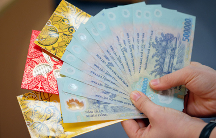 Lấy hết tiền mừng tuổi của con, cha mẹ có thể sẽ bị phạt tới 30 triệu đồng