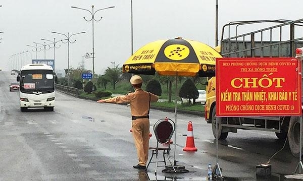 Quảng Ninh: Người dân không phải cách ly khi về quê ăn Tết