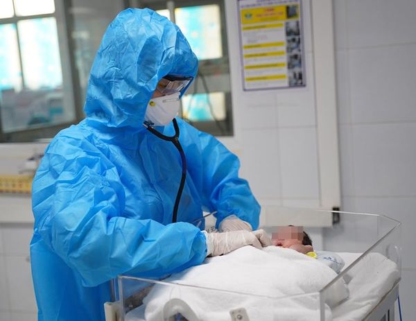 Dấu hiệu trẻ bị di chứng hậu Covid-19 và cách chăm sóc