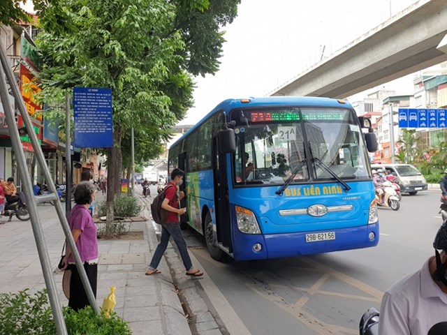 Không còn vùng cam, Hà Nội cho xe bus hoạt động 100% công suất - Ảnh 2