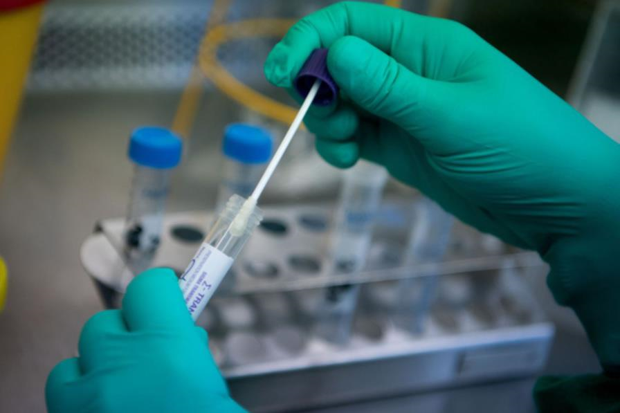 Bộ Y tế chấp nhận kết quả xét nghiệm nhanh thay cho kết quả xét nghiệm PCR - Ảnh 2