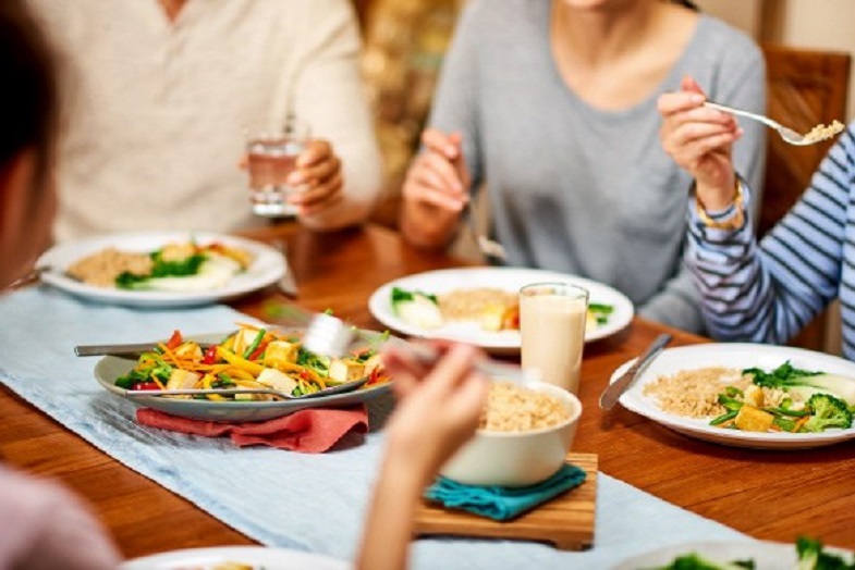 Bộ Y tế hướng dẫn người bị Covid-19 nên ăn gì cho nhanh khỏi, hạn chế di chứng