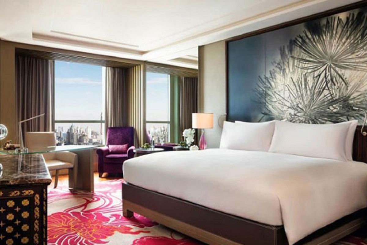 Nguyên nhân các khách sạn cao cấp thường đặt ghế ở phía cuối giường?