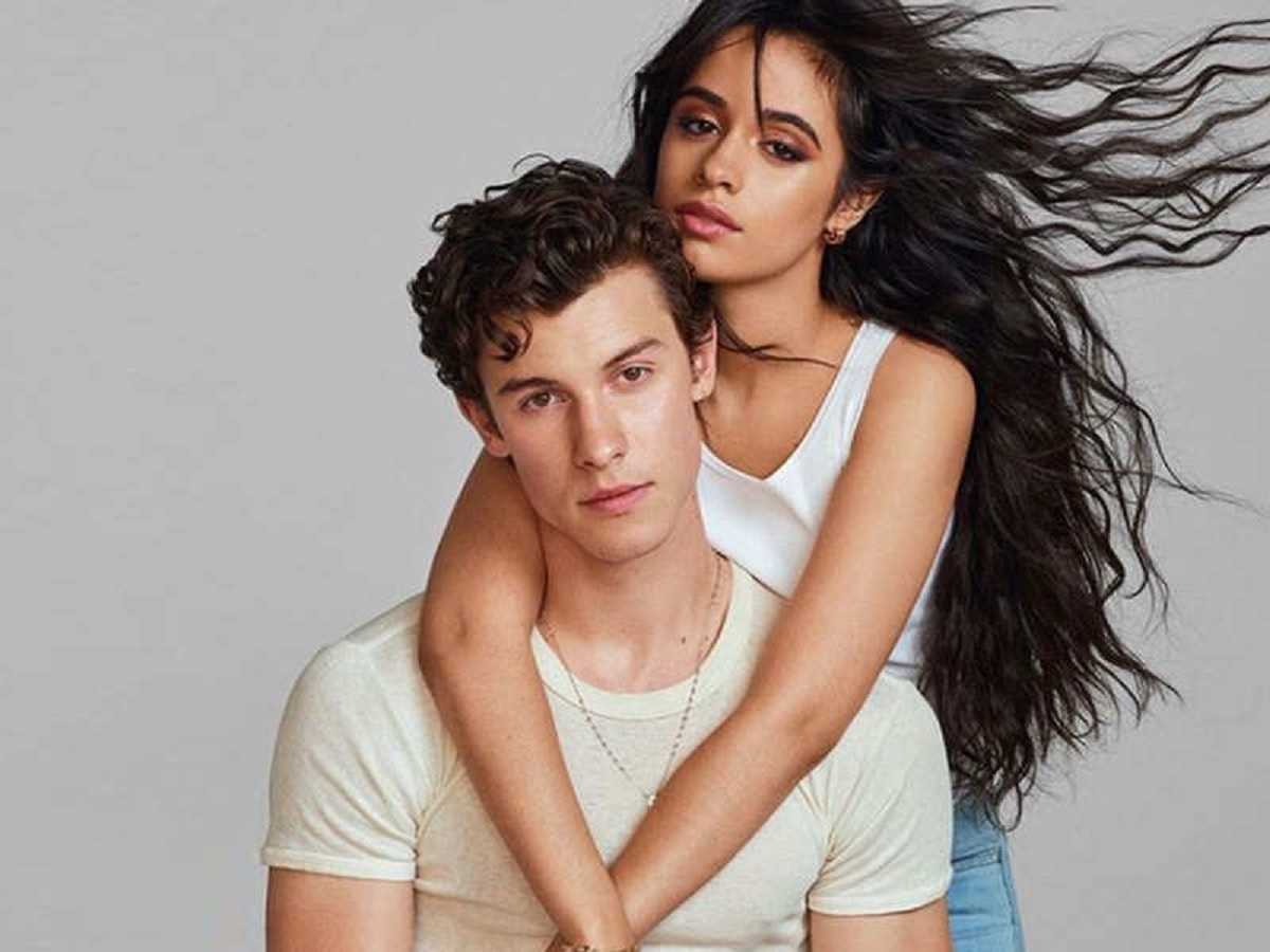 Cư dân mạng xôn xao vì tin Camila Cabello và Shawn Mendes đính hôn