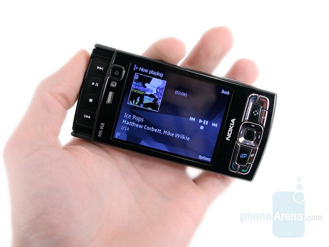 Nokia N95 - đỉnh cao một thời.