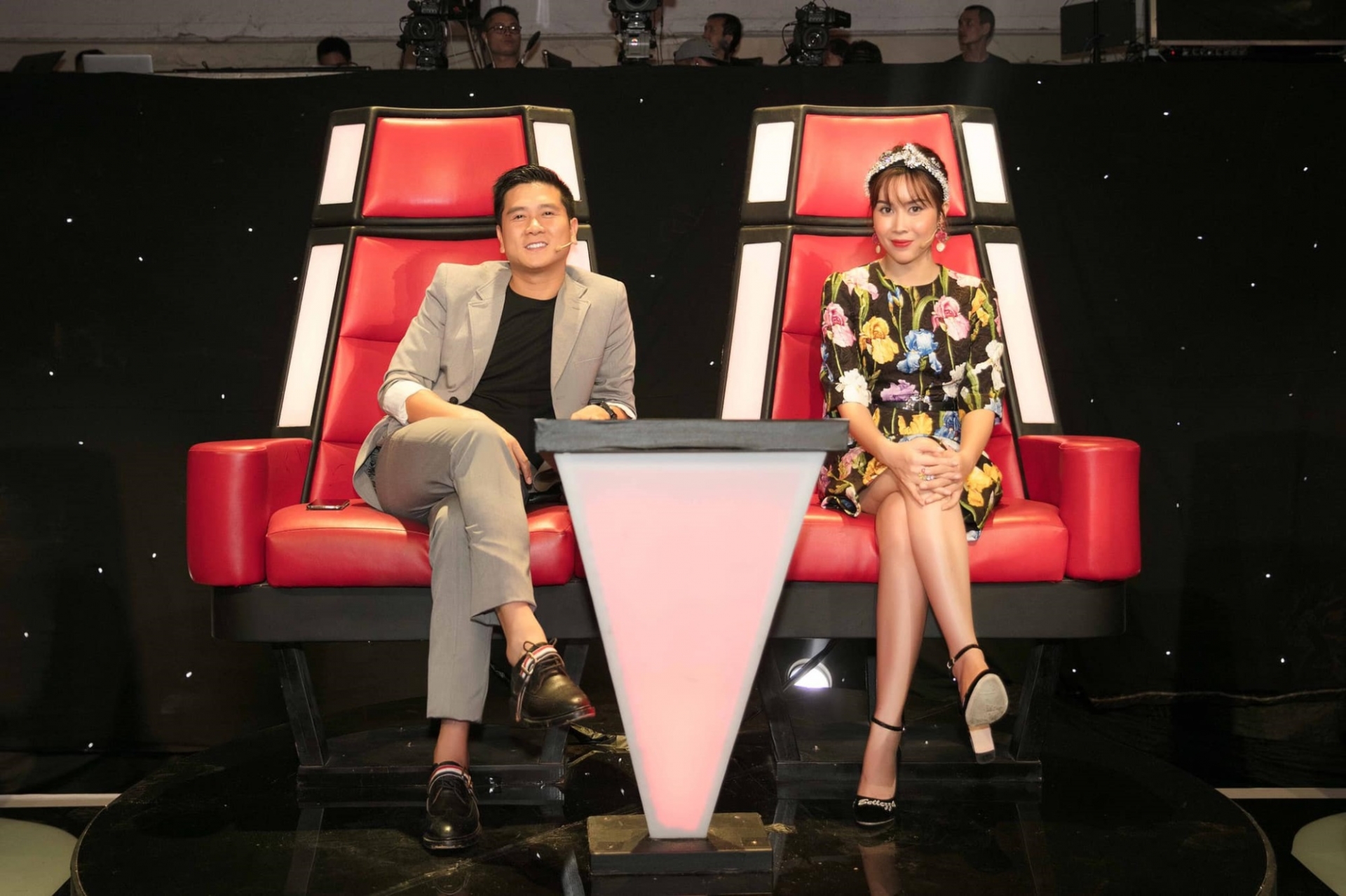 Hai vợ chồng Hồ Hoài Anh - Lưu Hương Giang trong vai trò giám khảo của The Voice Kid.