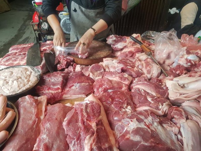 Giá thịt lợn hơi hôm nay 18/3: Tăng nhẹ ở một số tỉnh thành trên cả nước