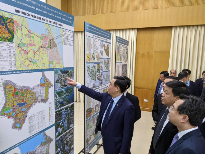 Hà Nội quy hoạch 4 quận nội đô, di dời hàng chục cơ quan và  ít nhất 1/4 triệu người dân trên địa bàn - Ảnh 1