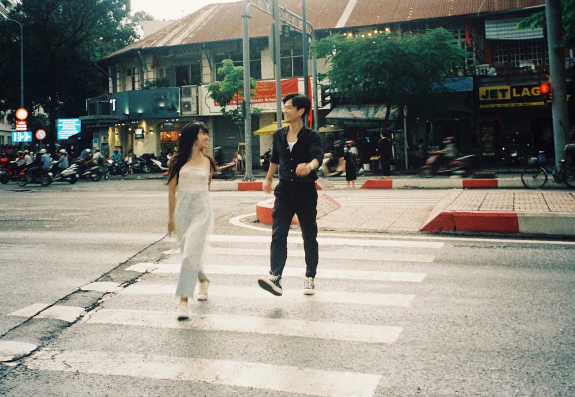Trần Nghĩa và Khánh Vân trong bộ ảnh 