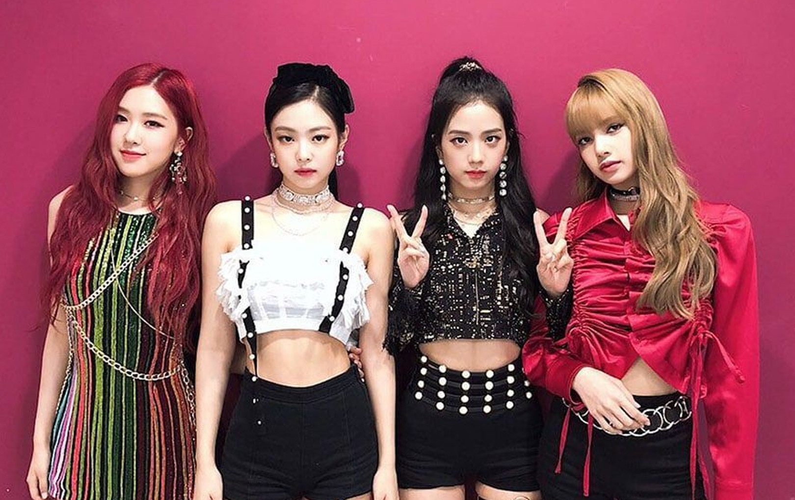 BlackPink trở thành cái tên bảo chứng cho sự xinh đẹp, thành công và thời trang.