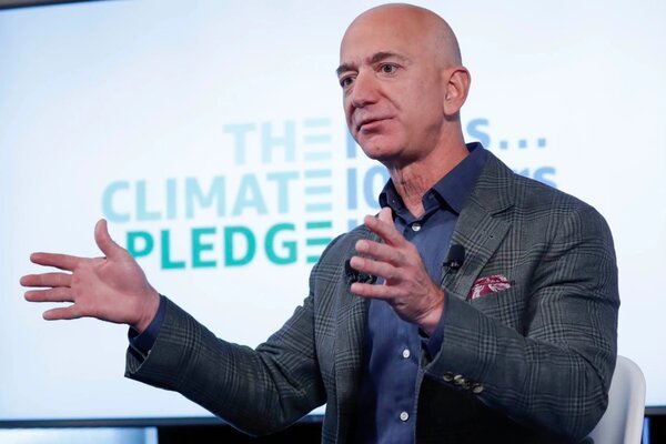 Tỷ phú Jeff Bezos ấn định thời gian từ chức CEO Amazon vào đầu tháng 7 - Ảnh 2