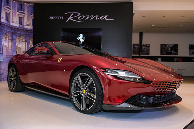 Ferrari Roma chính hãng bán tại Việt Nam với mức giá hơn 21 tỷ đồng - Ảnh 1