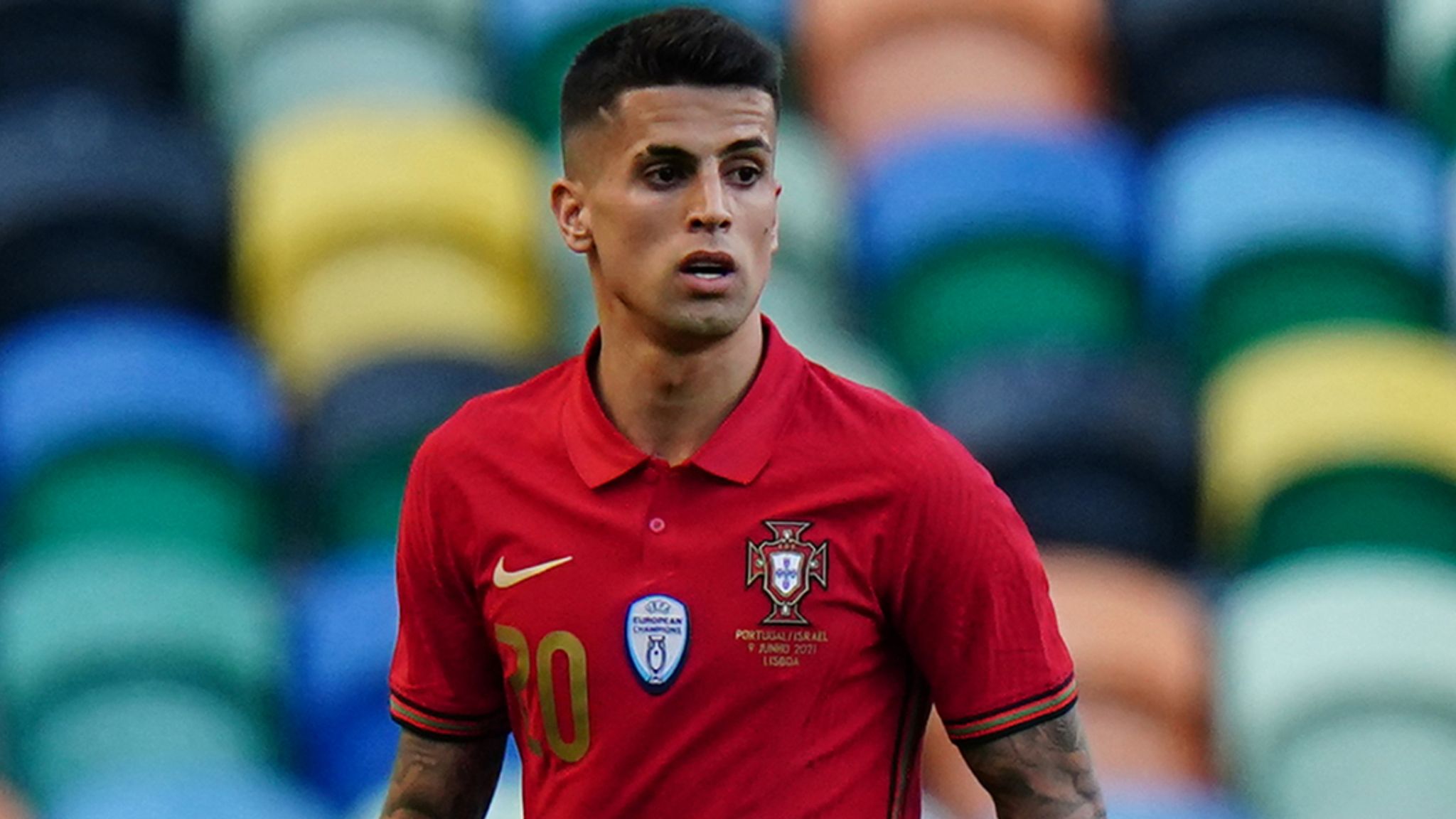 EURO 2020: Bồ Đào Nha "có biến" vì Joao Cancelo nhiễm Covid-19, Diogo Dalot được triệu tập gấp lên thay thế