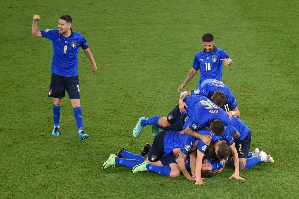 Kết quả EURO 2020: Italia 3-0 Thụy Sĩ, Azzurri "cuốn phăng" tất cả