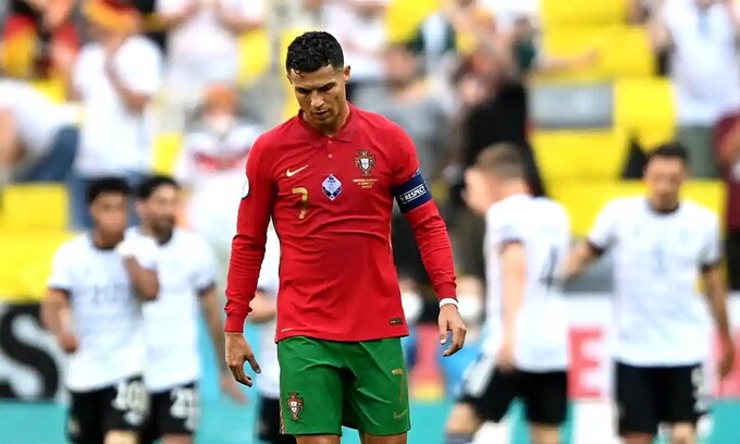 Đức 4-2 Bồ Đào Nha, Ronaldo không cứu được nhà đương kim vô địch.