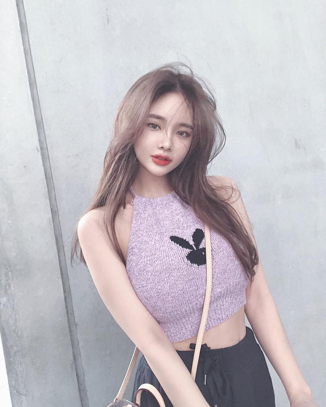 Hotgirl Hàn Quốc xin đi nhờ xe như 'chị em thất lạc' với Kaity Nguyễn  - Ảnh 9
