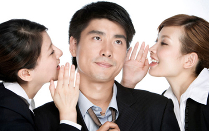 Bộ Nội vụ ra bộ quy tắc về ứng xử: Cấm công chức nịnh sếp hoặc đưa thông tin chưa kiểm chứng lên mạng xã hội