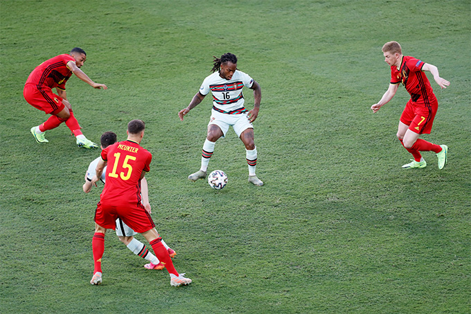 Renato Sanches tiếp tục chơi hay trước Bỉ.