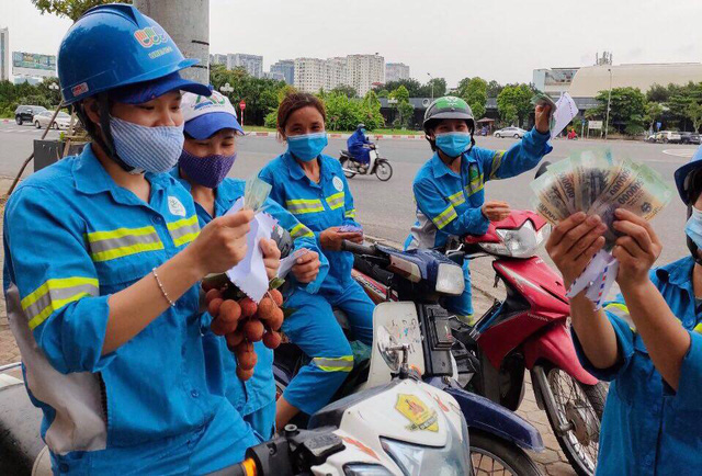 Tin nóng: Chiều 6/5 các công nhân thu gom rác của Công ty Minh Quân sẽ được trả lương đang bị nợ nhiều tháng qua