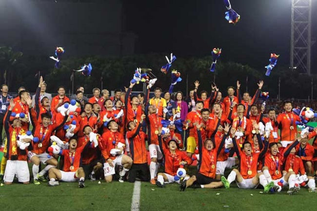HVL Park Hang Seo sẽ có thêm thời gian cho việc bảo vệ tấm huy chương vàng môn bóng đá nam.