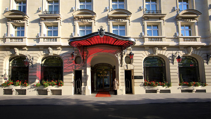 Le Royal Monceau Paris: Khách sạn sang trọng bậc nhất thủ đô nước Pháp.
