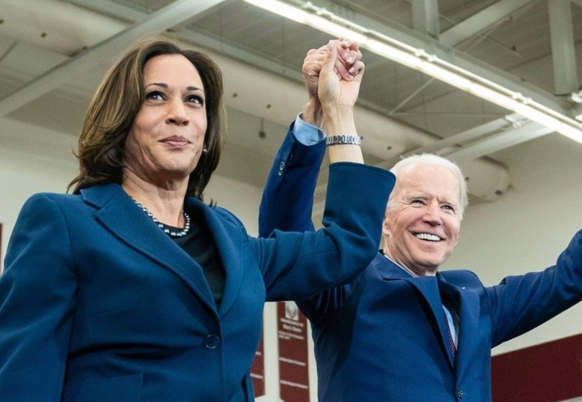 Kamala Harris là ai? Người phụ nữ gốc Á-Phi đầu tiên nhậm chức Phó tổng thống Hợp chủng quốc Hoa Kỳ - Ảnh 7