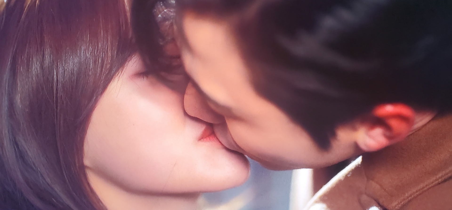 Review Hẹn Hò Chốn Công Sở tập 8: Nụ hôn ở tập 7 của Ha Ri - Tae Moo chỉ là sơ suất - Ảnh 12