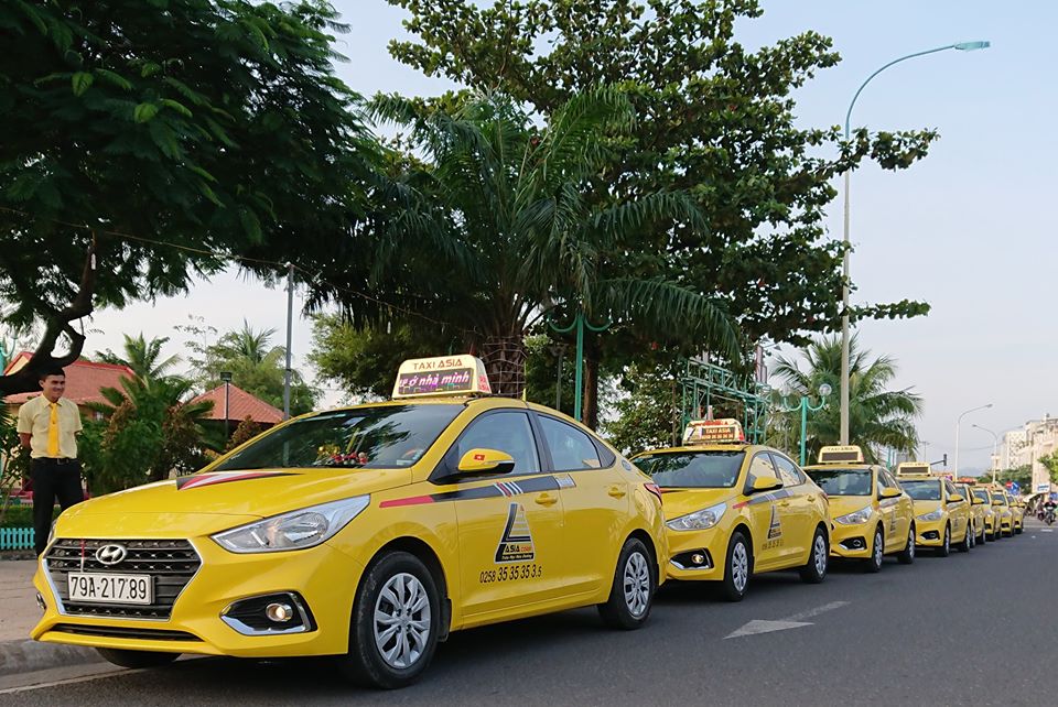 Taxi V20 của Tân Hoàng Minh từng là ông lớn chiếm tới hơn 20% thị phần taxi ở Hà Nội, TP HCM và Nha Trang.