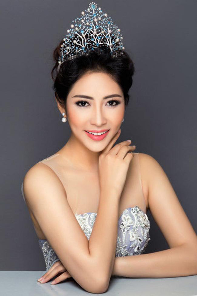 Hoa hậu Đặng Thu Thảo ừng tuyên bố trên Facebook rằng sẽ chính thức từ bỏ danh hiệu Hoa hậu Đại đương 2014.