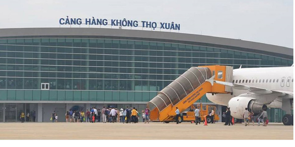 Thanh Hoá: Máy bay hủy hạ cánh vì phát hiện có chó