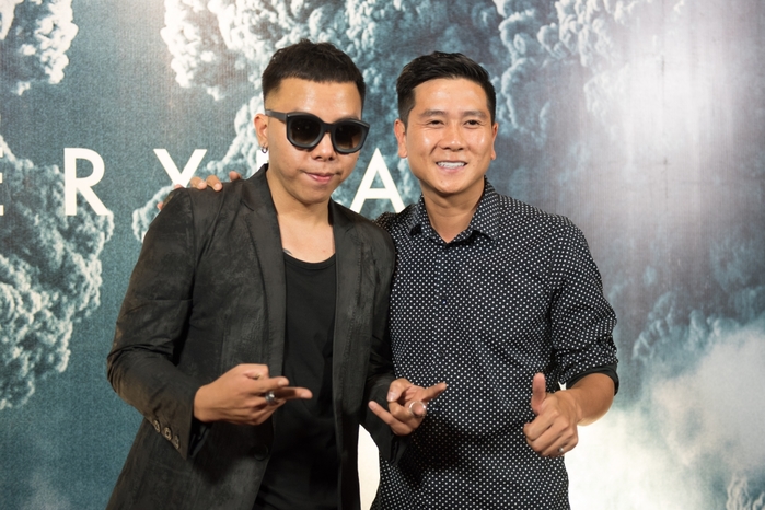 2 giám đốc âm nhạc Rap Việt Hoàng Touliver và King of Rap Hồ Hoài Anh.