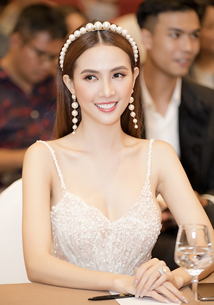 Hoa hậu Phan Thị Mơ vào vai nữ chính trong 'Kiều @'