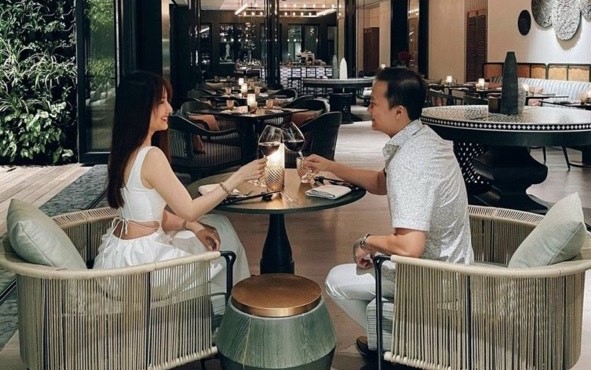 Diễm My 9x cùng bạn trai đại gia hẹn hò lãng mạn ở Hội An