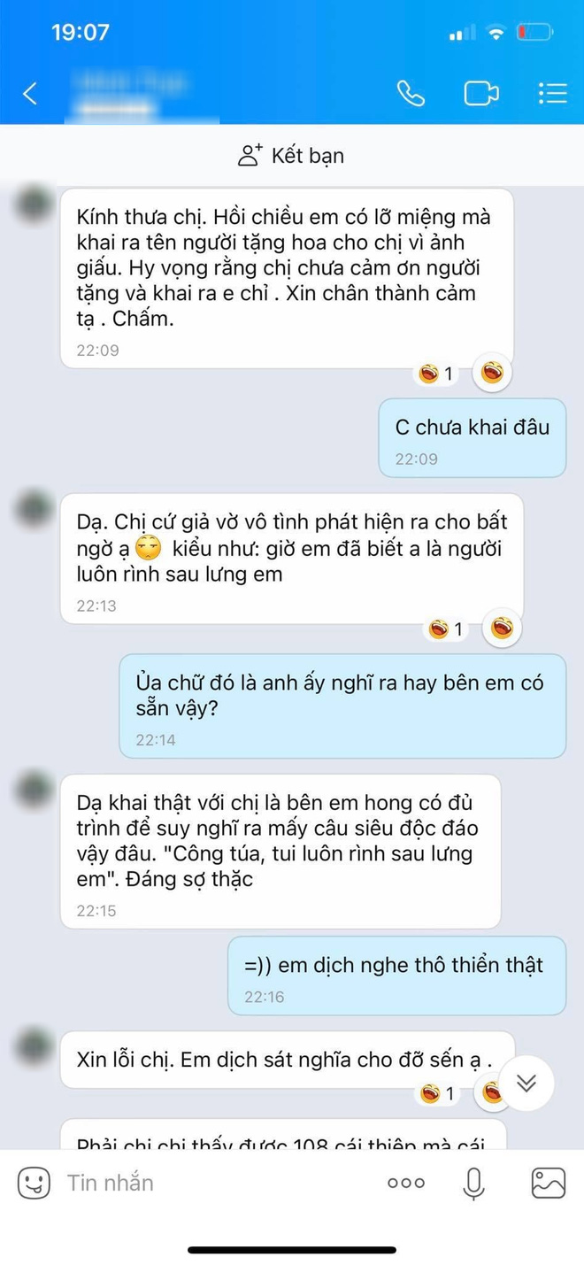 Cuộc nói chuyện hài hước từ anh shipper và khách hàng