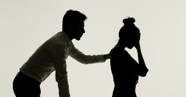 Dấu hiệu cảnh báo cuộc hôn nhân của bạn đã đến "hồi kết"