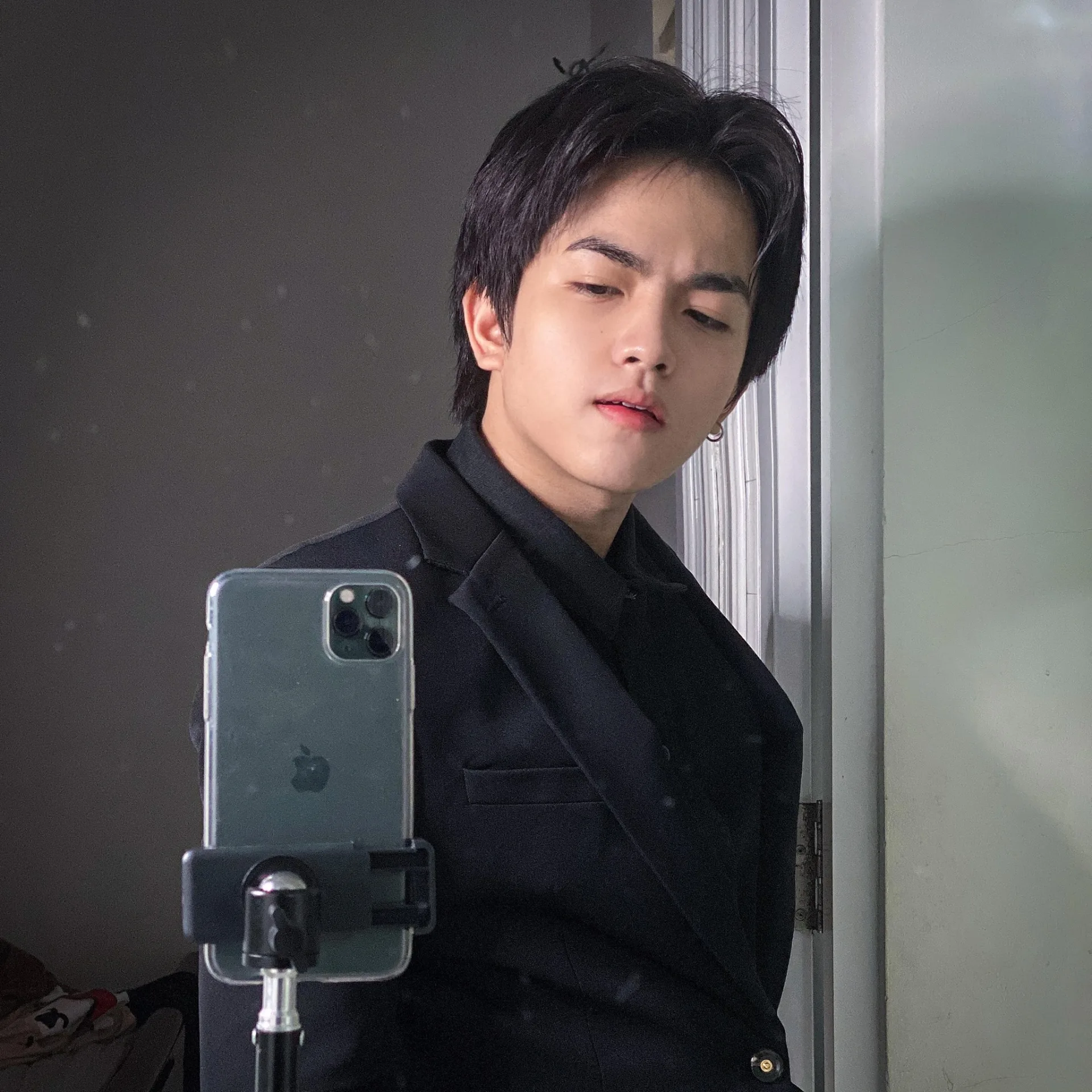 Hot Tiktoker Ngô Đình Nam thu hút hơn 2,6 triệu người theo dõi TikTok là ai? - Ảnh 1