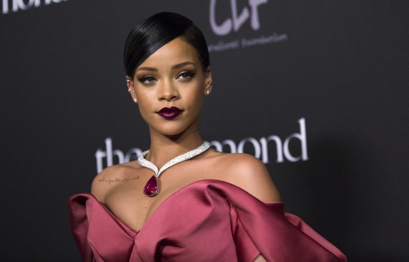 Rihanna còn sở hữu thêm 2 căn hộ cao cấp khác tại thành phố Los Angeles.