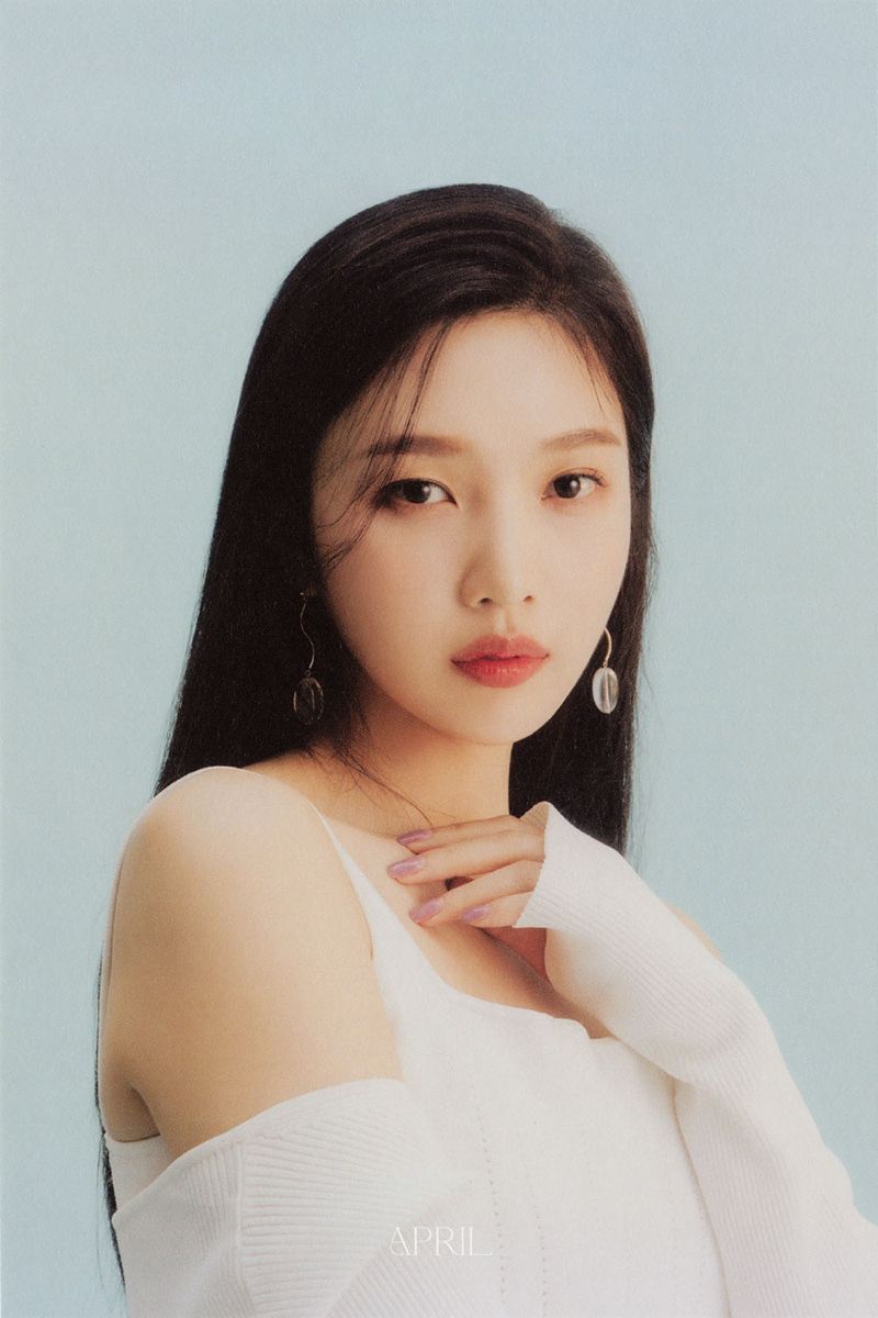 Joy là em út của nhóm nhạc nổi tiếng Red Velvet.