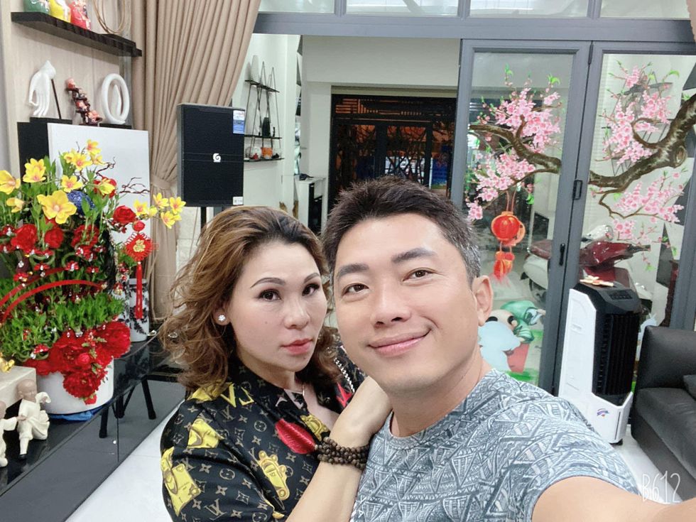 Cơ ngơi sang trọng ở Vũng Tàu của diễn viên Kinh Quốc và bà xã đại gia