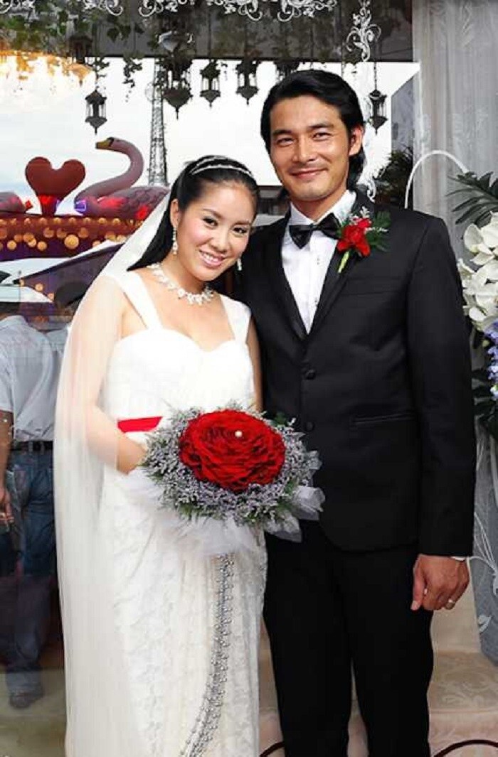 Quách Ngọc Ngoan cũng từng được chú ý bởi cuộc hôn nhân tan vỡ với diễn viên Lê Phương.