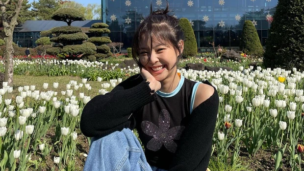 Jennie (BLACKPINK) không hổ danh là "công chúa YG", khoe tóc mới cũng được khen sang chảnh
