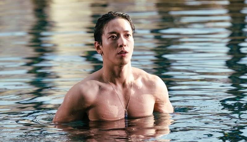 Jung Yong Hwa từng khiến fan xốn xang khi từng khoe thân hình vạm vỡ trong bộ phim mới