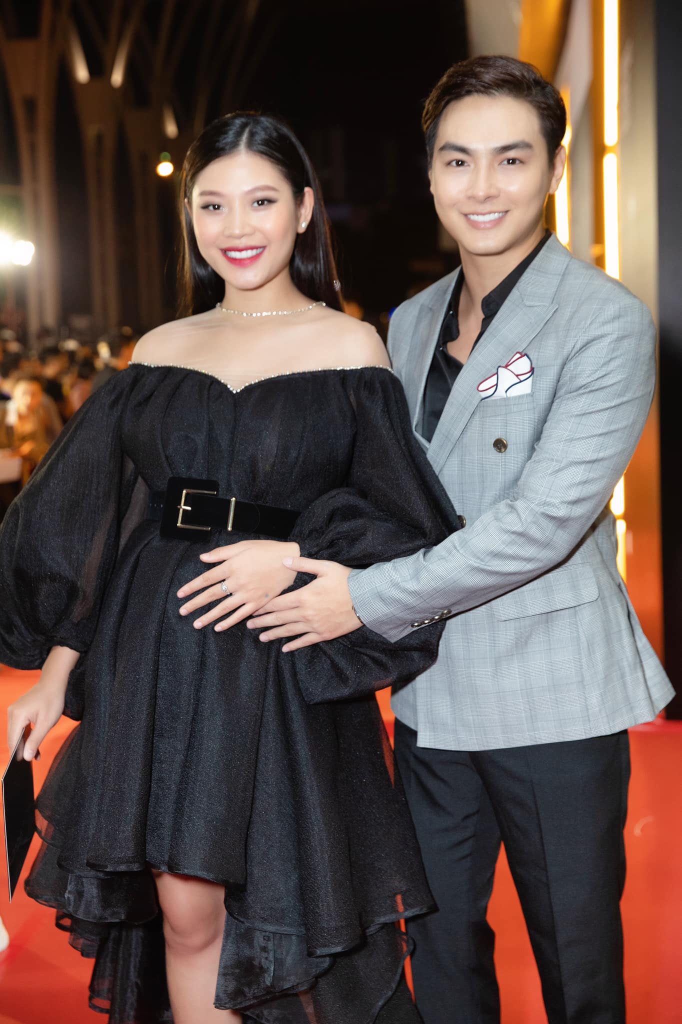 Jay Quân và Chúng Huyền Thanh là một trong những cặp vợ chồng trẻ được ngưỡng mộ nhất nhì trong giới showbiz Việt.