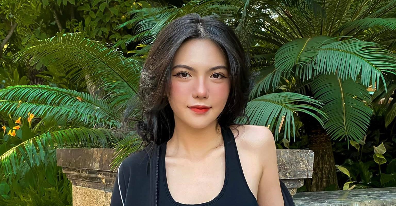 Nguyễn Hồng Khanh - Hot girl Việt được mời tham dự